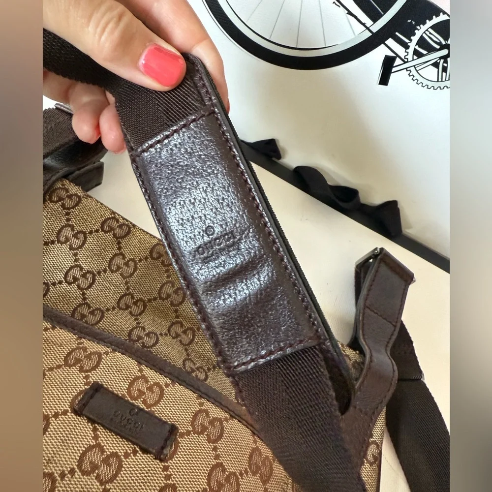 Gucci Vintage GG Monogram Canvas Shoulder Bag - Picture 12 of 15